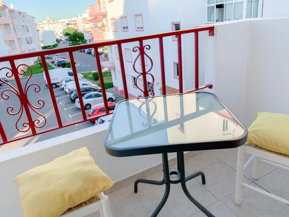Apartamento T2 Carvoeiro-Lagoa Precos Acessiveis Διαμέρισμα Εξωτερικό φωτογραφία